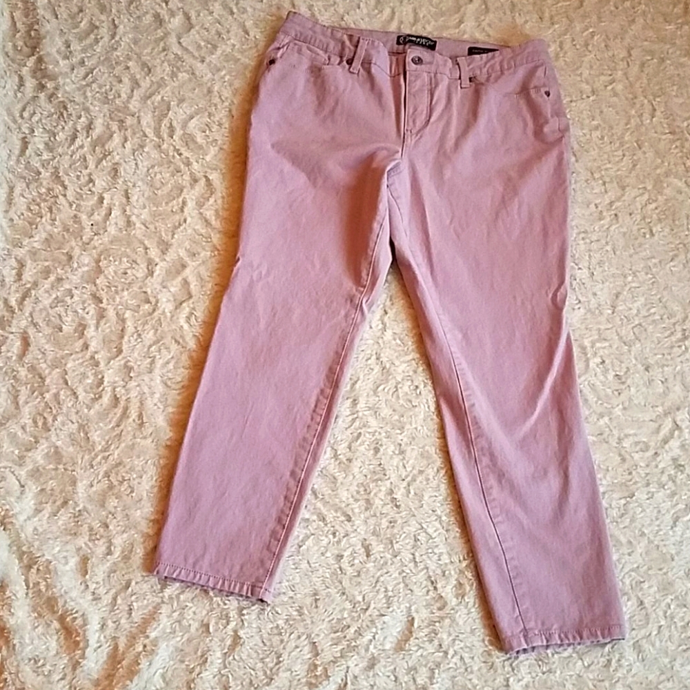 EUC Miraclebody Faith Ankle Jean's Size 12
